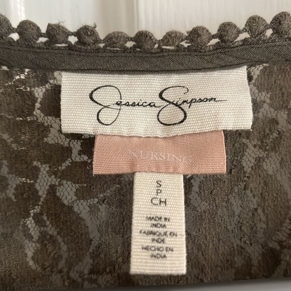 Jessica Simpson nursing top size S - Picture 2 of 6